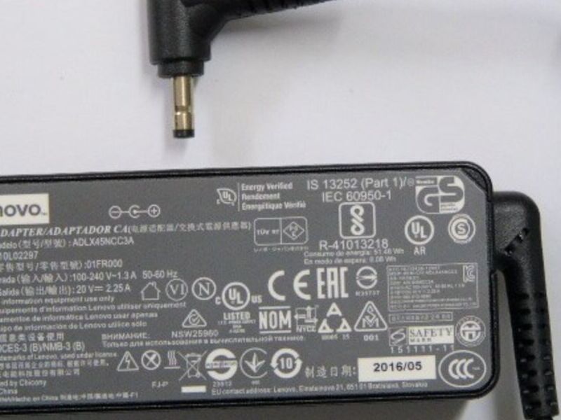 CARGADOR LENOVO 20V Guatemala