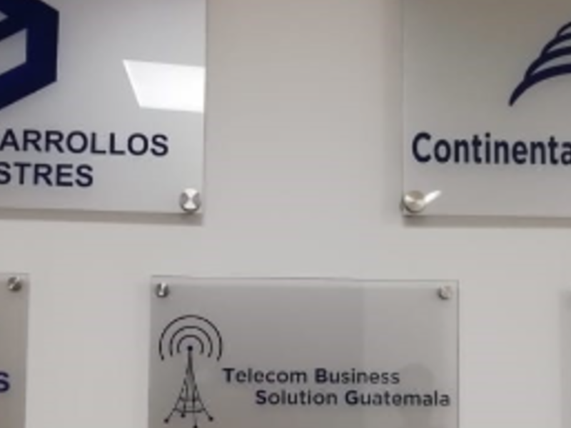  Rótulos de acrílico, Zona 2 Guatemala