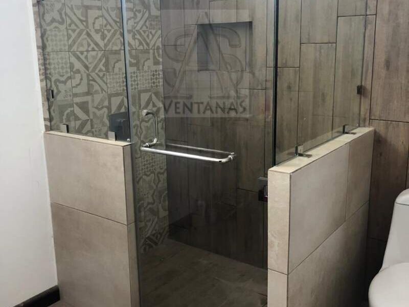 puertas de baño 