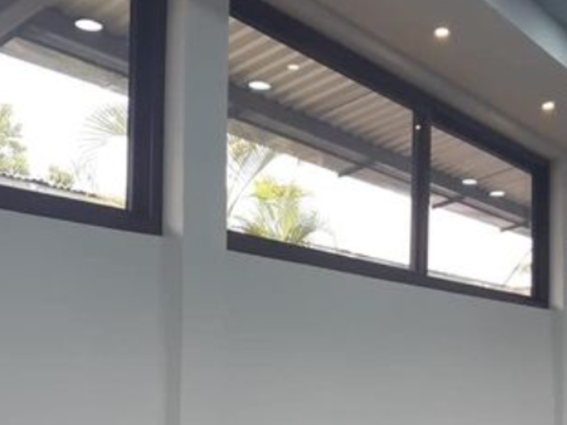 Ventanas PVC imitación madera, Guatemala