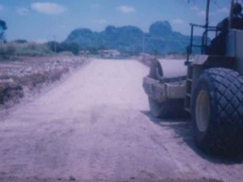 Mejoramiento y construccion de carreteras