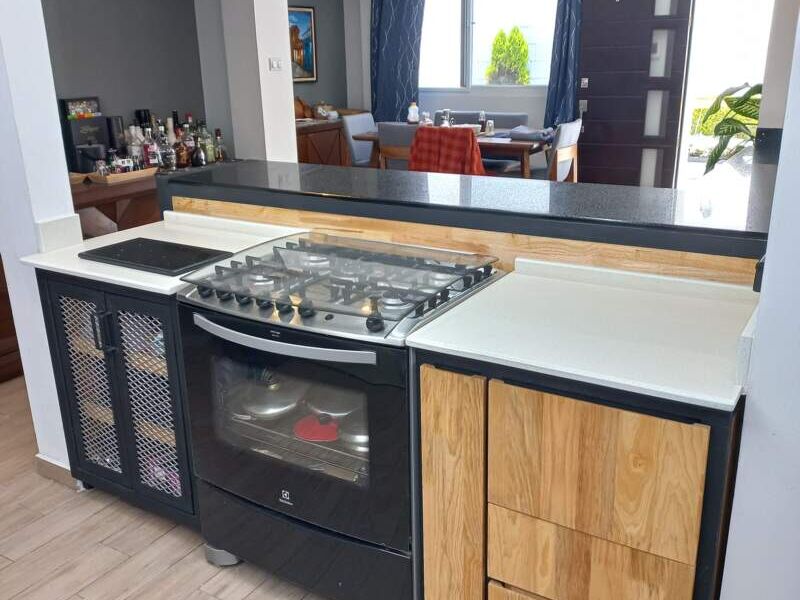 Mueble de cocina en Mixco 