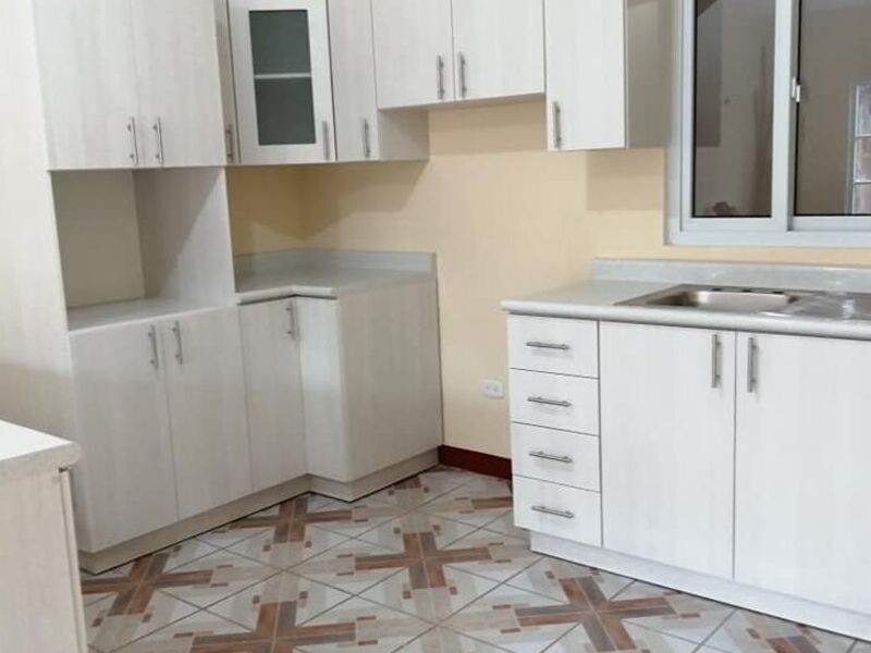 mueble de cocina 2 en Mixco