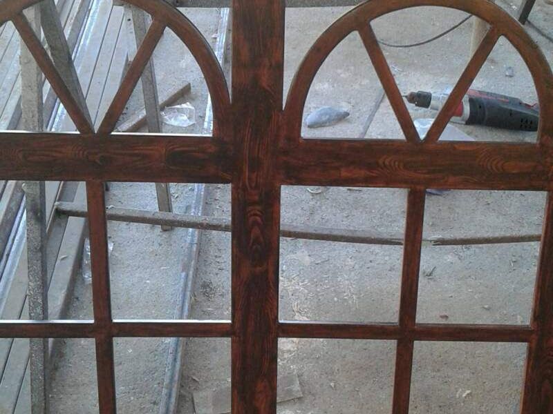 ventana de madera en Mixco