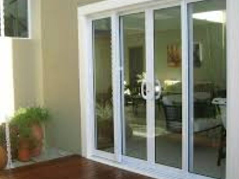 Puerta dezlisable en Mixco