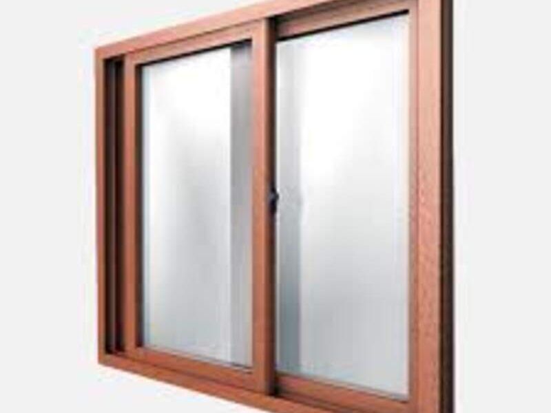 Ventana de madera en Mixco