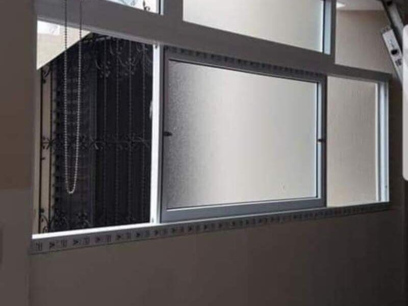 Ventana deslisable en Mixco