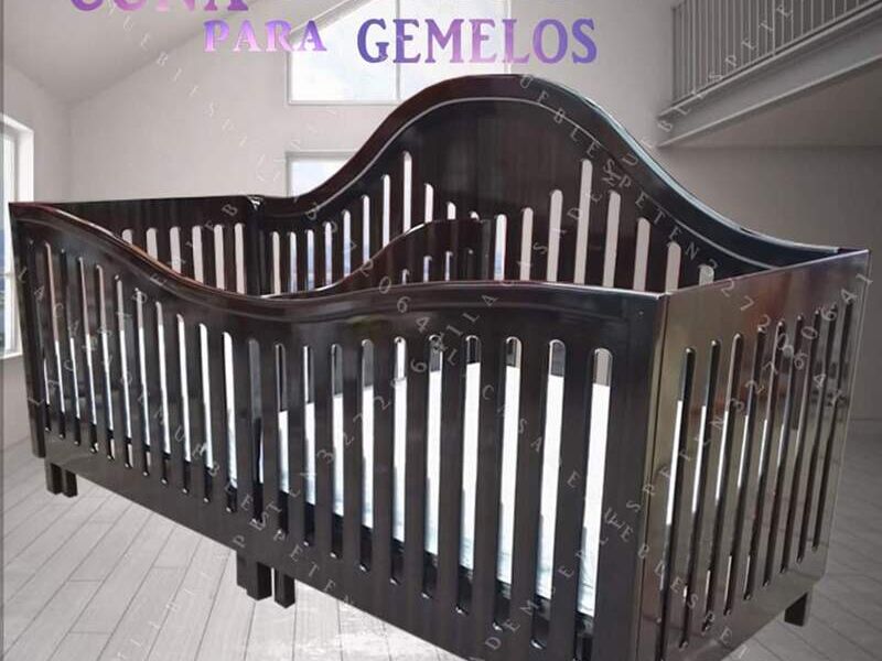 Cuna de madera para gemelos en Petén