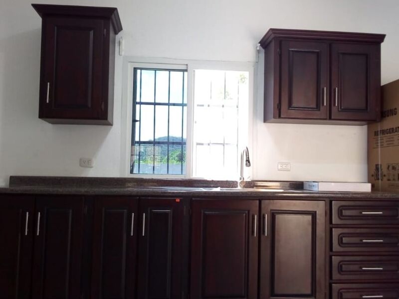 Muebles de cocina modernos en Petén