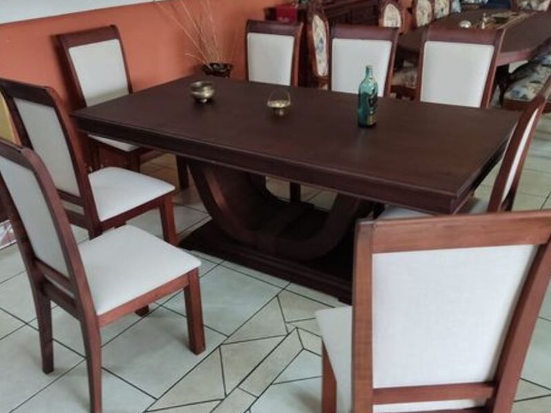COMEDOR TOTALMENTE CEDRO