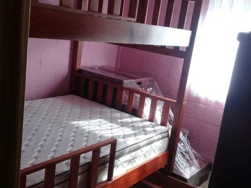 cama litera en cedro 