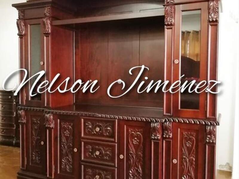 Mueble clásico para sala 