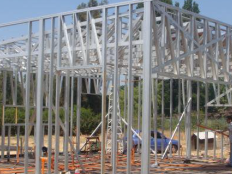 Construcción en steel framing Petén