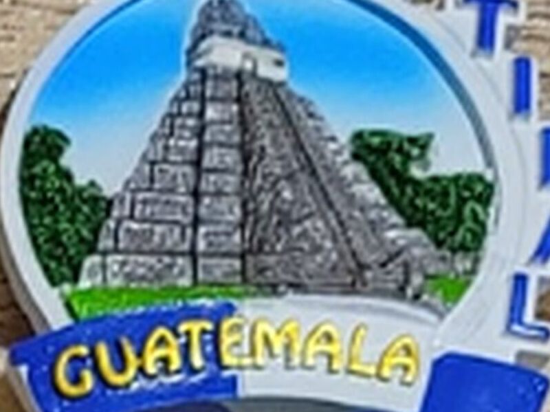Tikal pirámide madera Guatemala