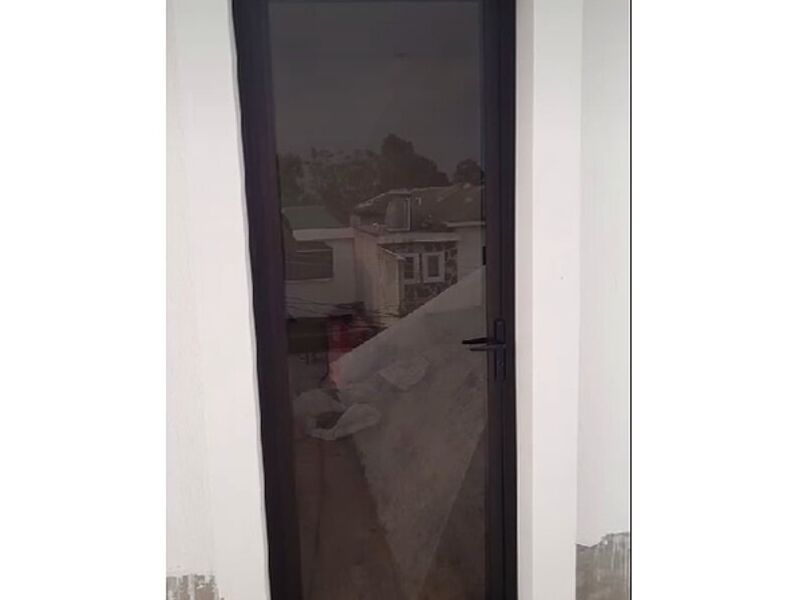 PUERTA NEGRA GUATEMALA