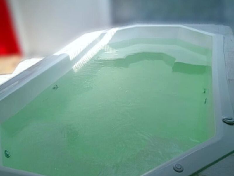 JACUZZI BLANCO GUATEMALA
