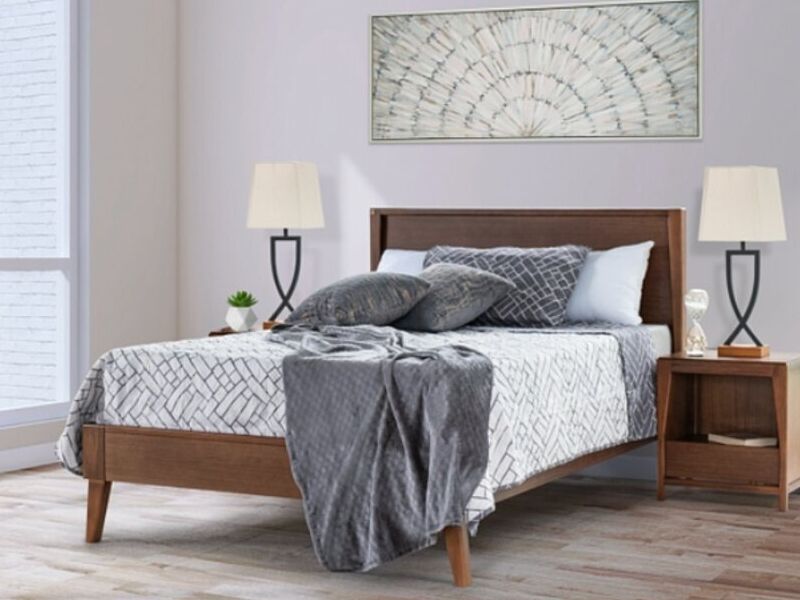 Malibú (Cama + 2 Veladores)