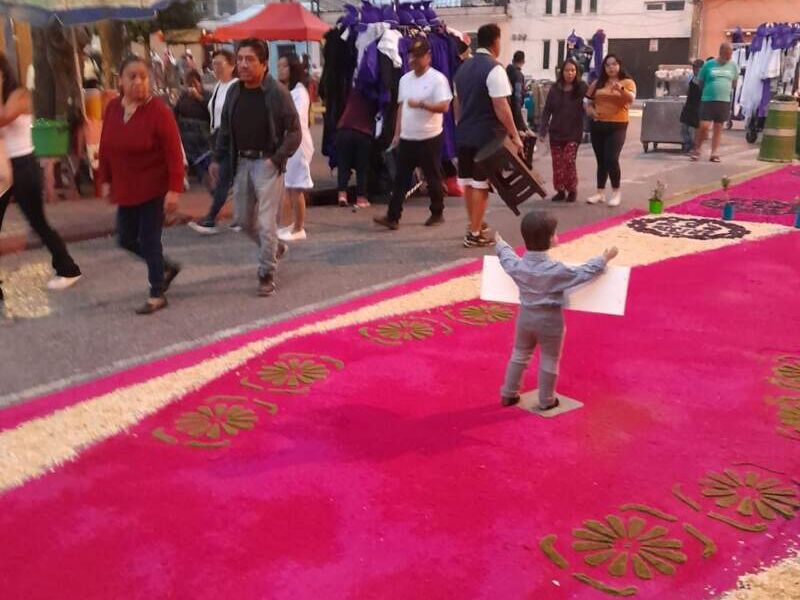 Alfombra Roja Exterior Guatemala