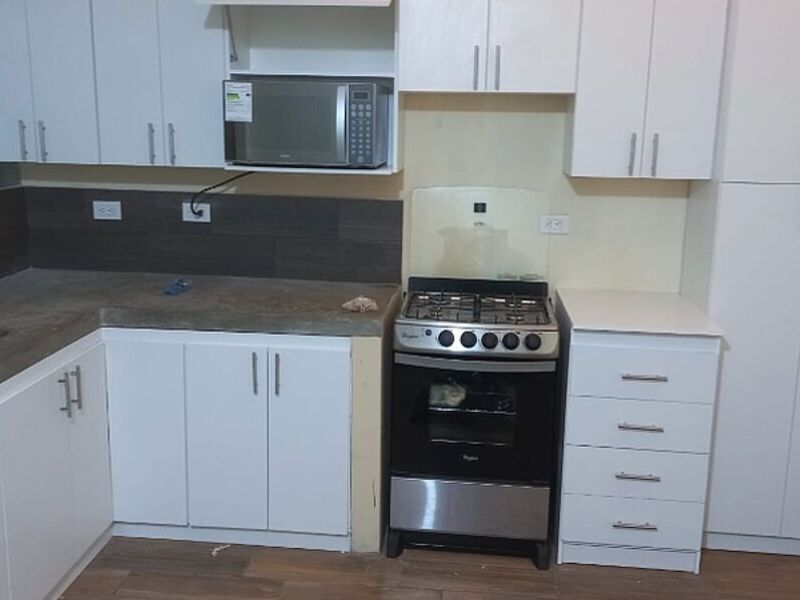muebles de cocina blanco Guatemala