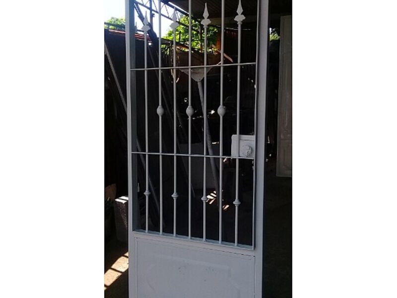 puerta tipo protección Escuintla