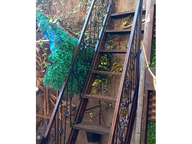 escalera exterior Guatemala