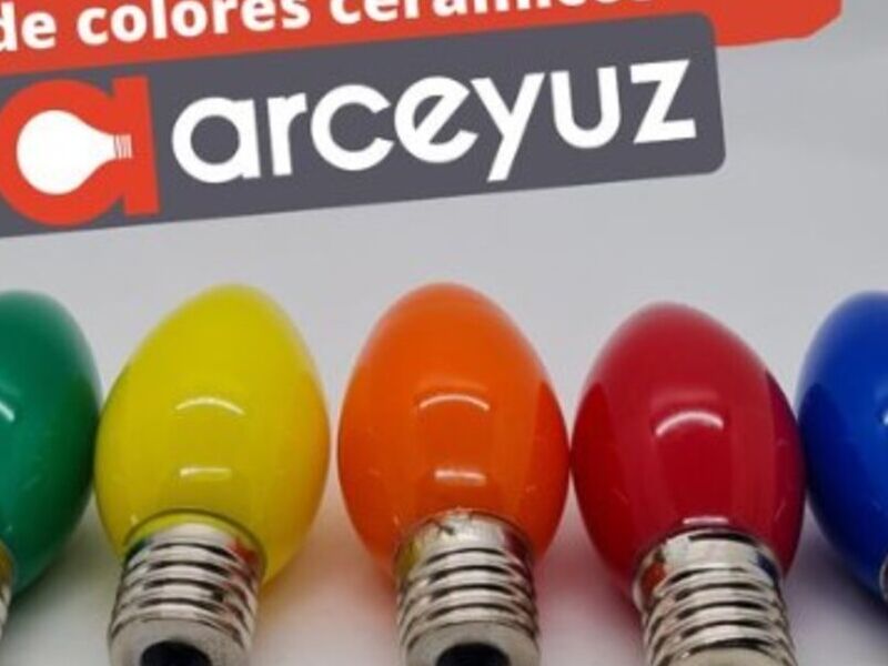 Bombillas de colores en Guatemala 