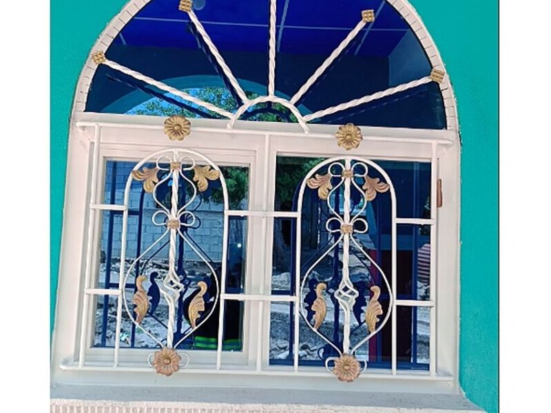 ventana en arco Subajasum
