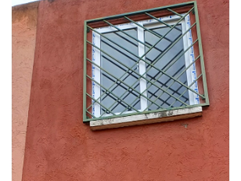 Ventana con rotección