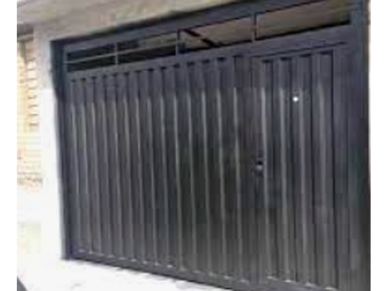 Porton metal Guatemala