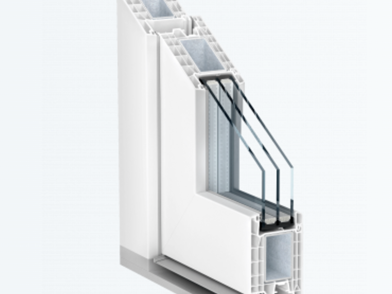 PUERTA DE CALLE KÖMMERLING76 Xtrem