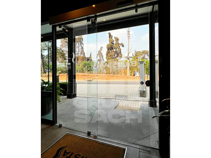 Puerta Comercial Guatemala