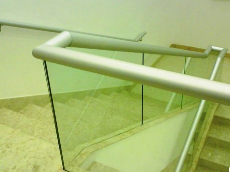 Barandales Aceros y Vidrios