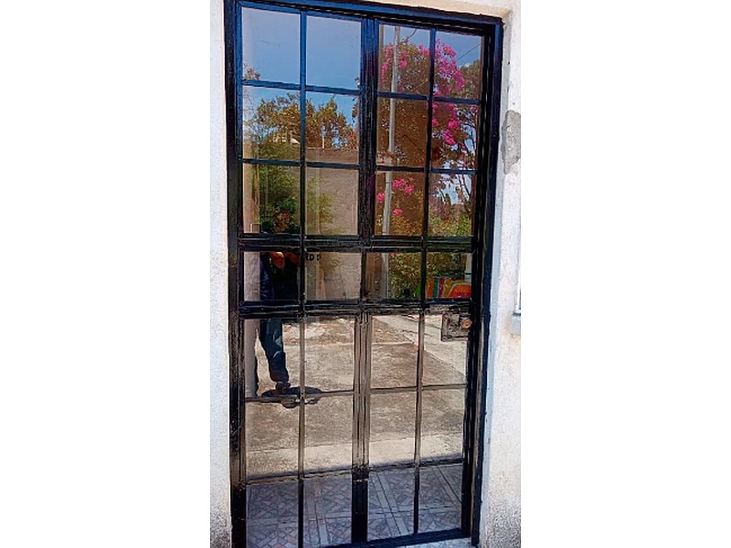 Puerta Metálica Rejas Vidrio Guatemala
