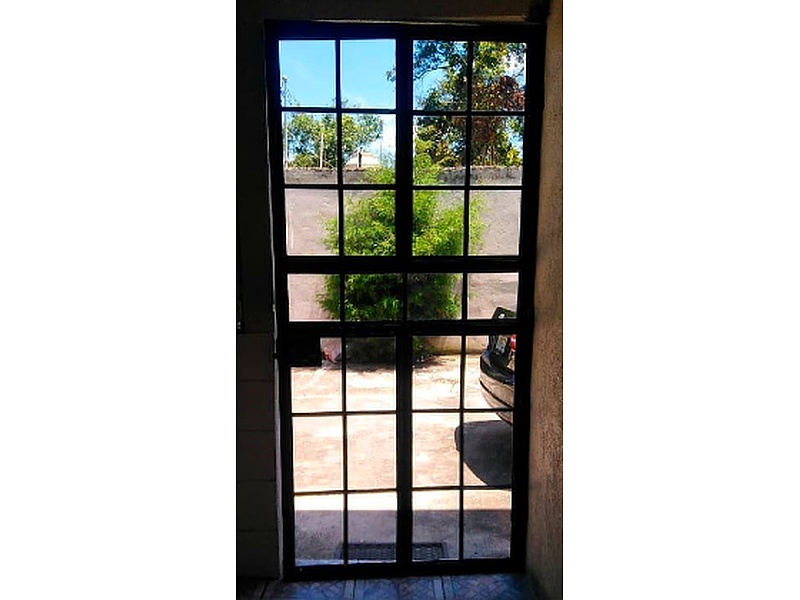 Puerta Metálica Reja Guatemala