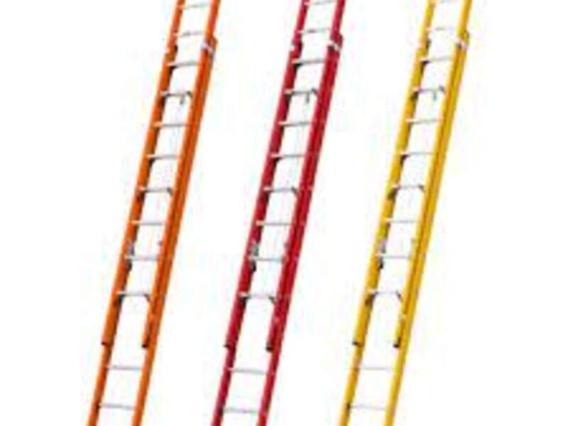 Escalera Fibra extensión 40' en Mixco