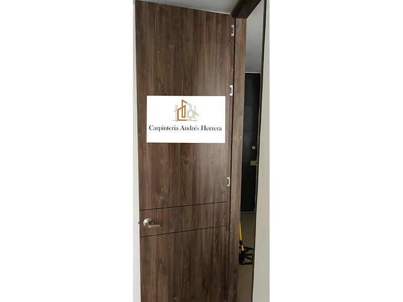 Puerta Dormitorio Guatemala