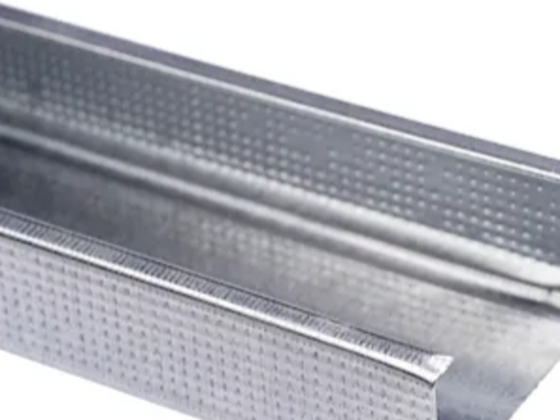 Perfil metálico galvanizado para pared