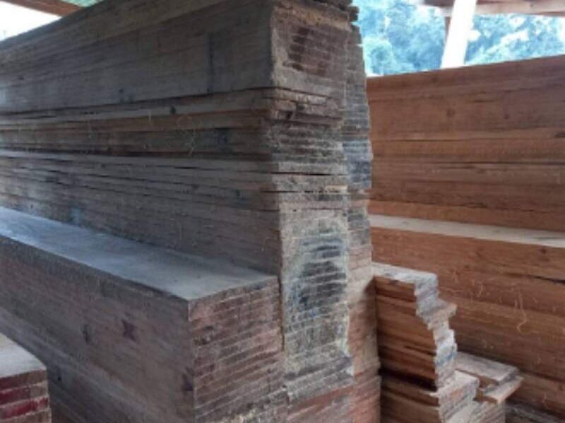 Tirantes de madera San Pedro Sacatepéquez