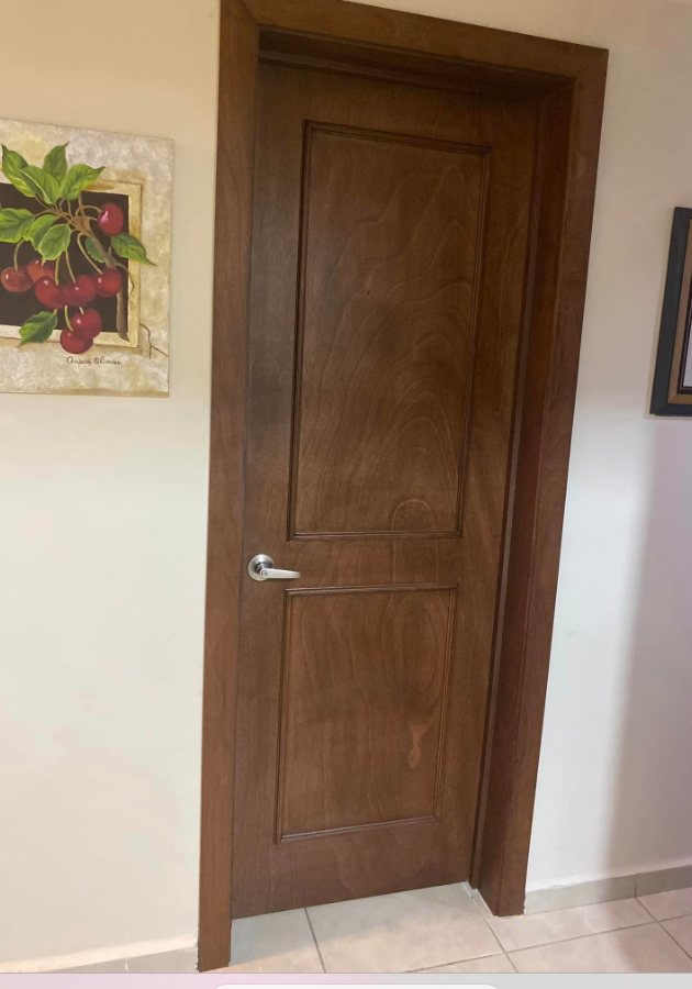 Puerta de madera Guatemala 