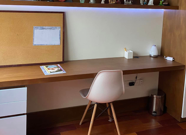 Escritorio de madera Guatemala 