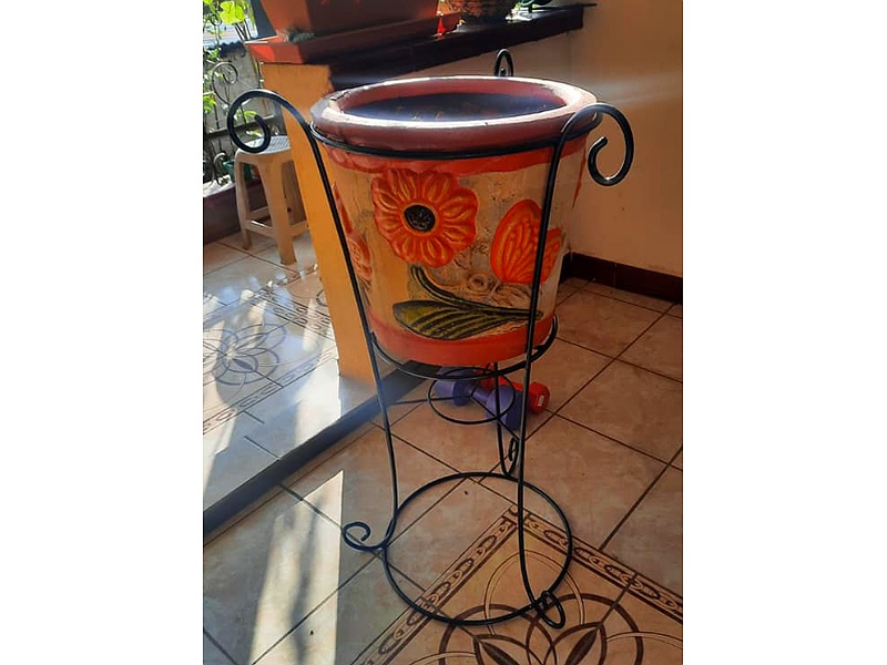 Soporte Maceta Guatemala
