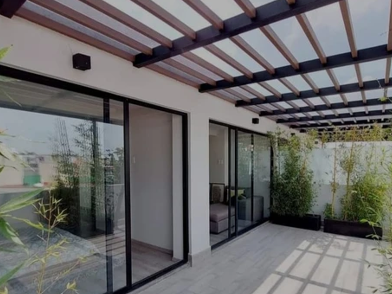 PÉRGOLA DE VIDRIO TEMPLADO 