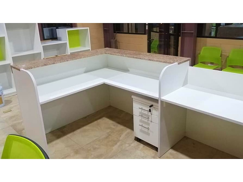 Recepción tipo L Guatemala