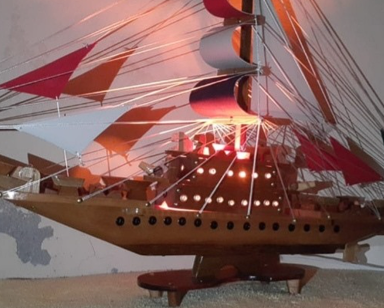 Barcos Lamparas de Madera