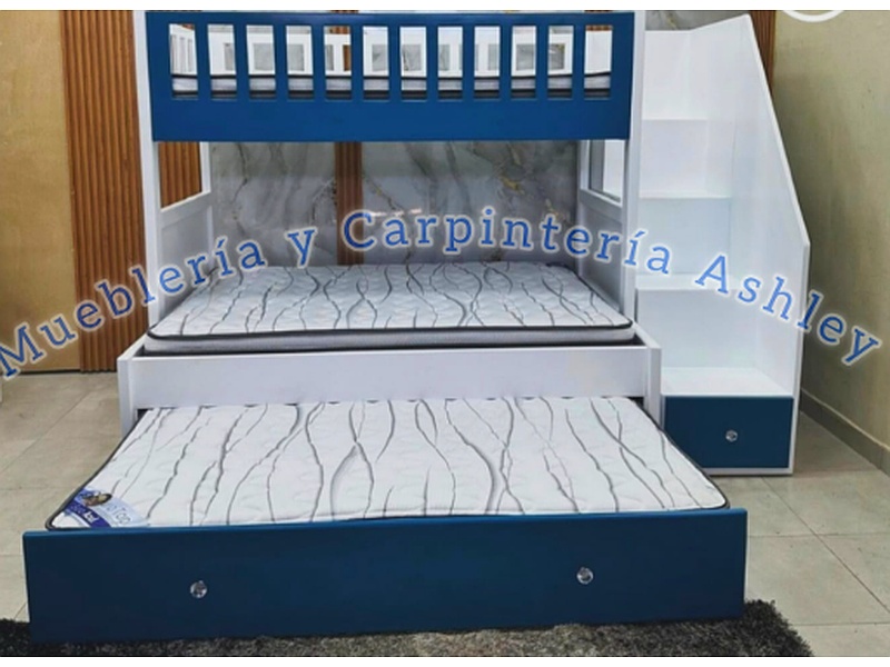 Cama triple Guatemala