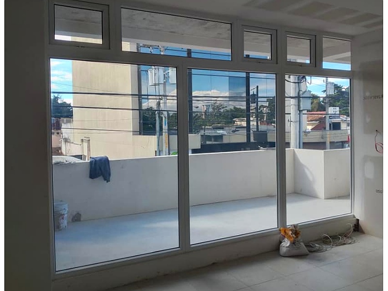 Ventana Abatible Guatemala