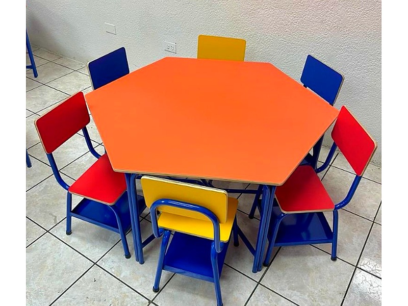 Pupitres de Madera Guatemala
