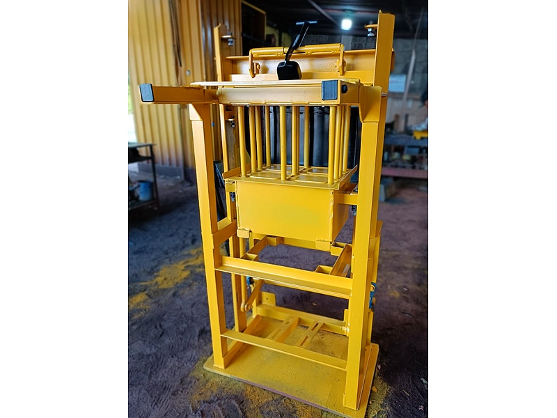 Máquina para bloque tipo robot Guatemala