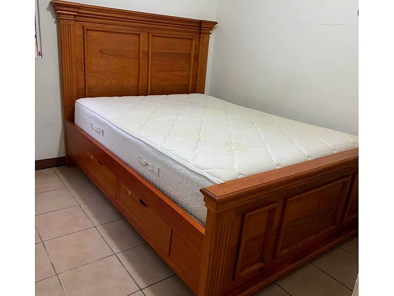 Cama madera  CIUDAD DE GUATEMALA