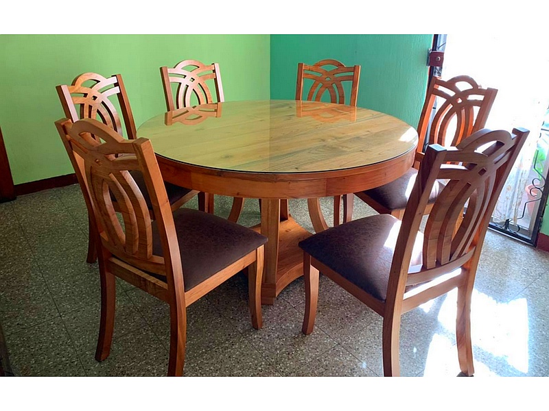 Comedor 6 puestos madera CIUDAD DE GUATEMALA
